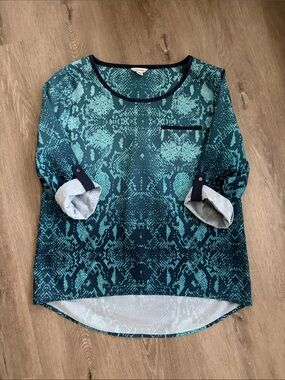 Calvin Klein Teal and Navy Snake-Print Roll-Sleeve Blouse